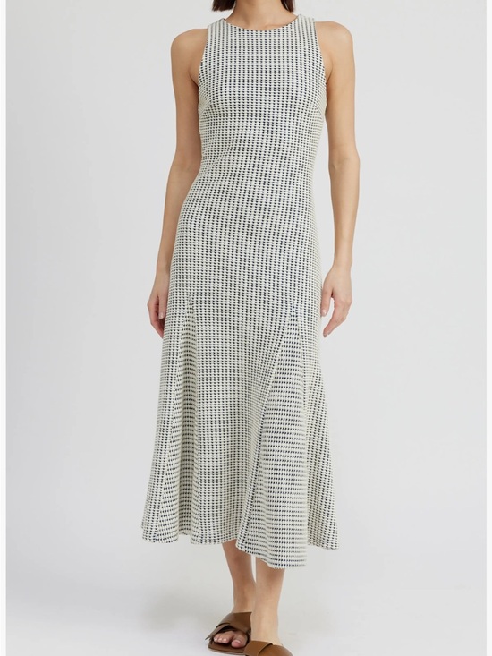 En Saison Dresses & Skirts - En Saison Cream and Navy Midi Dress